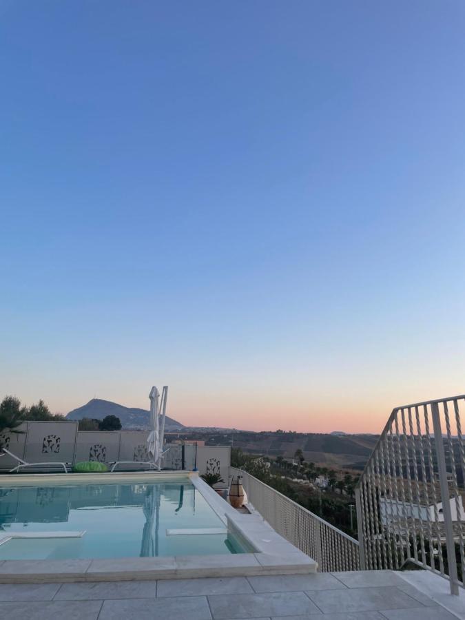 Ad Un Passo Dal Blu Villa Partinico Kültér fotó